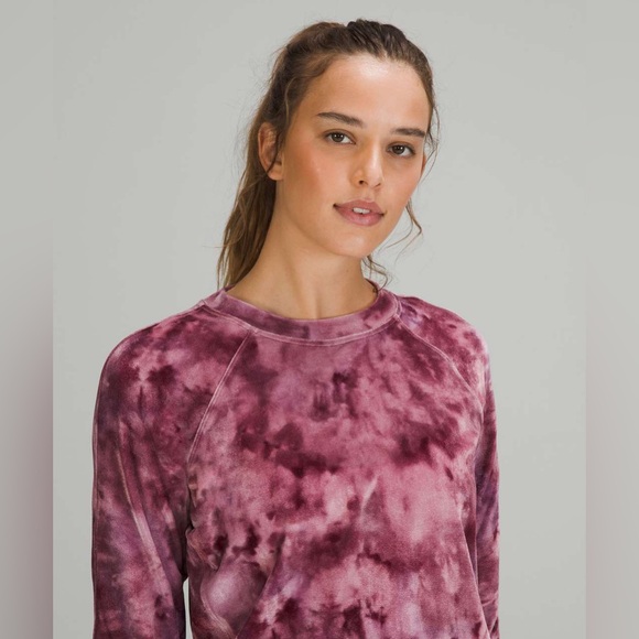 SOLD Lululemon Velour Warm Down Crew in Interstellar Cassis Multi Size 6 / 8 - Picture 2 of 7